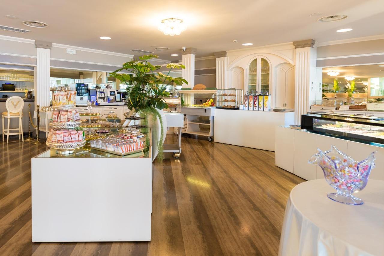 Hotel Aquila D'Oro Desenzano Ντεζεντσάνο ντελ Γκάρντα Εξωτερικό φωτογραφία