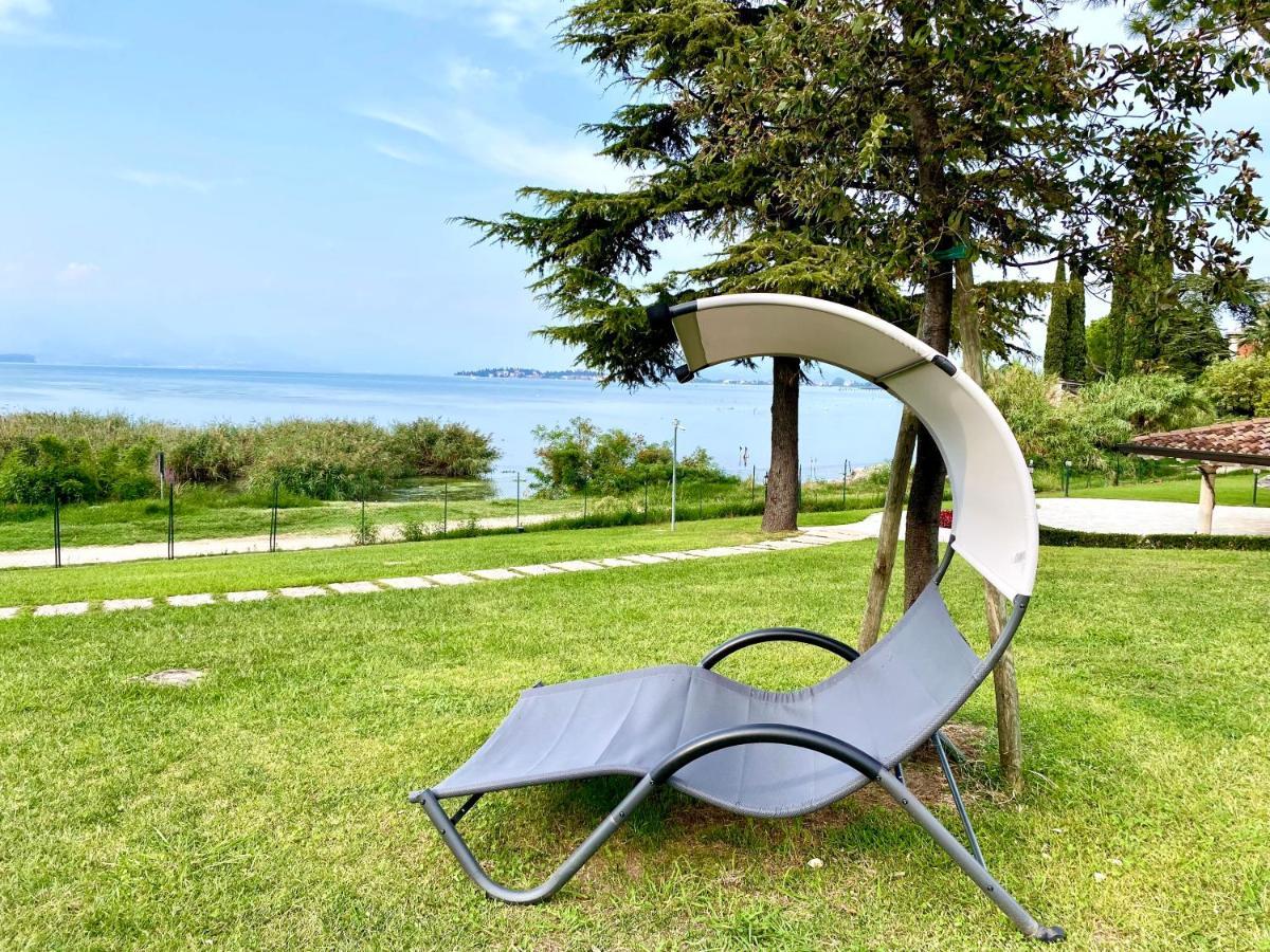 Hotel Aquila D'Oro Desenzano Ντεζεντσάνο ντελ Γκάρντα Εξωτερικό φωτογραφία