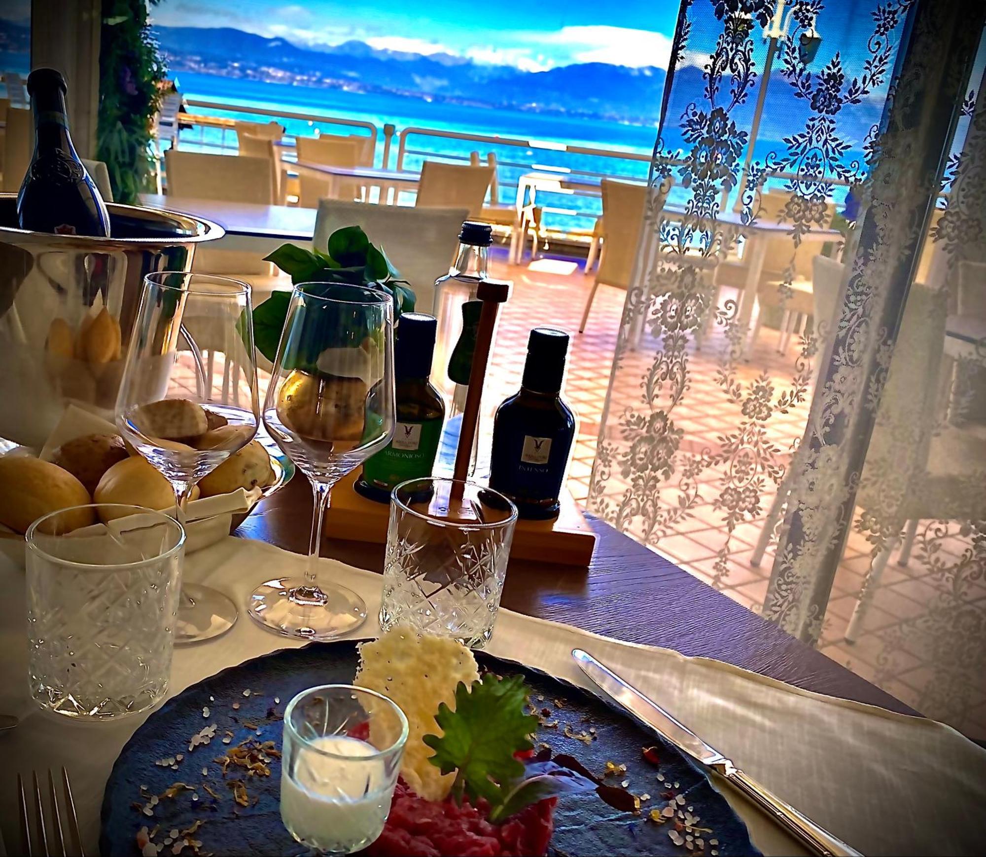 Hotel Aquila D'Oro Desenzano Ντεζεντσάνο ντελ Γκάρντα Εξωτερικό φωτογραφία