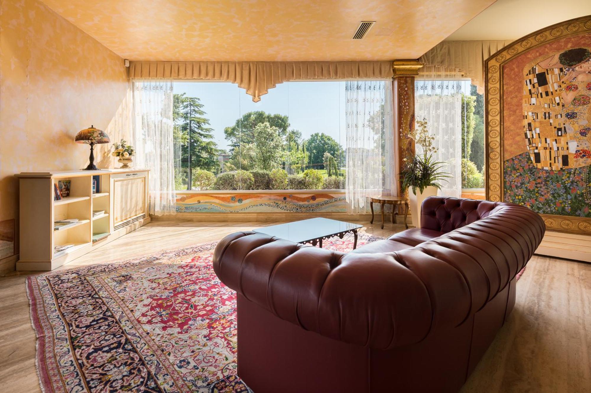 Hotel Aquila D'Oro Desenzano Ντεζεντσάνο ντελ Γκάρντα Εξωτερικό φωτογραφία