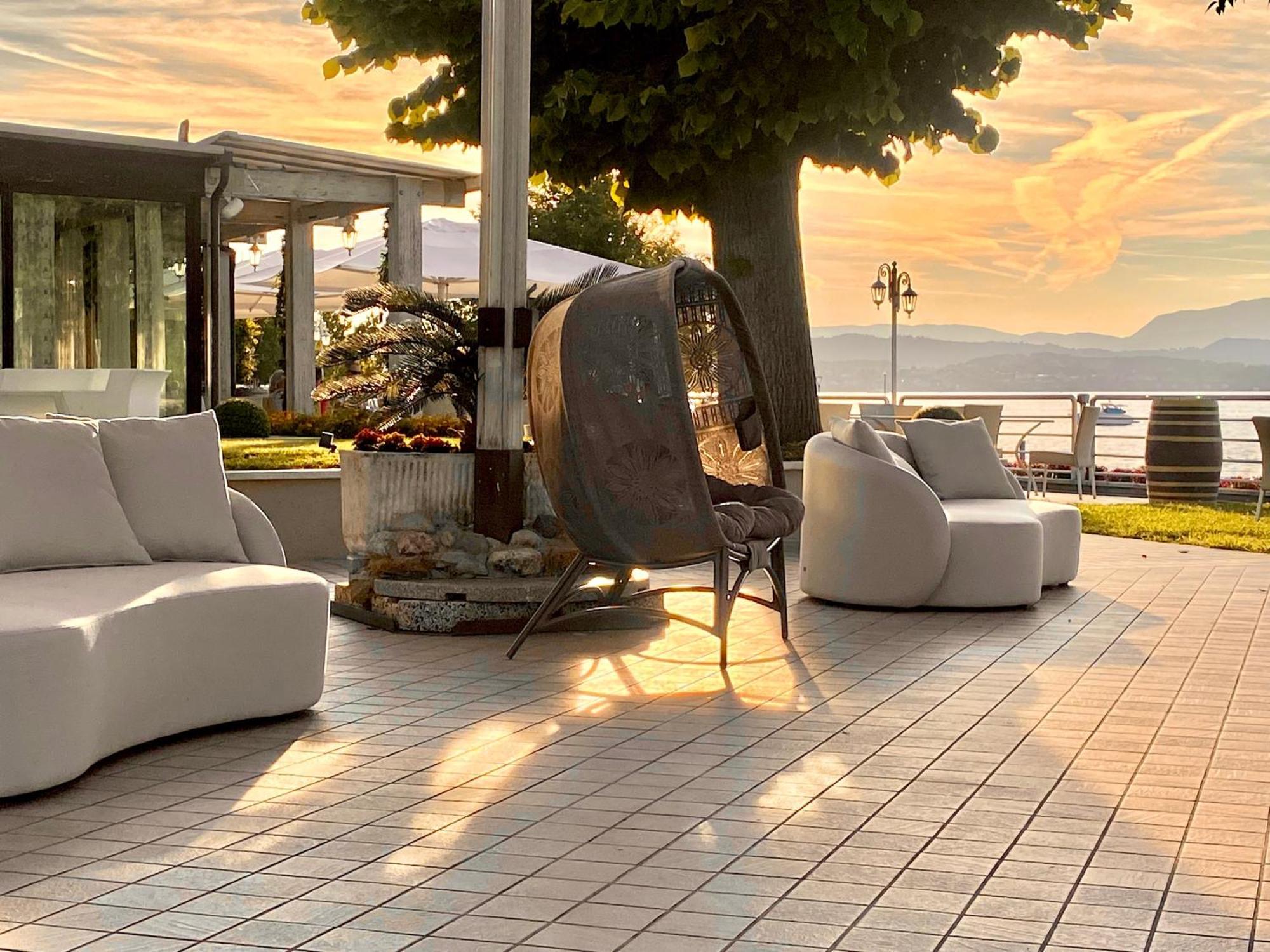 Hotel Aquila D'Oro Desenzano Ντεζεντσάνο ντελ Γκάρντα Εξωτερικό φωτογραφία